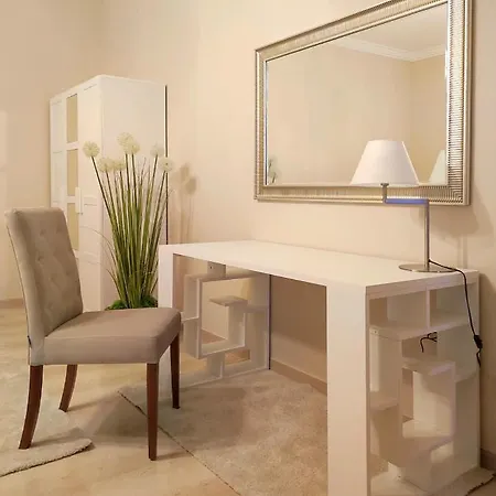 Romeo, Nel Cuore Di Roma