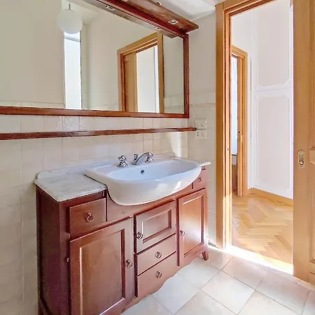 Romeo, Nel Cuore Di Apartamento *